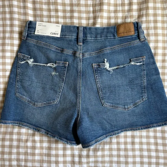 NWT American Eagle Curvy Strigid Mom Short Super High Rise - Picture 7 of 10